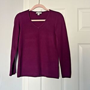 Belford 100% Cashmere Burgundy V-neck Sweater Womens Size XS Knit Pullover